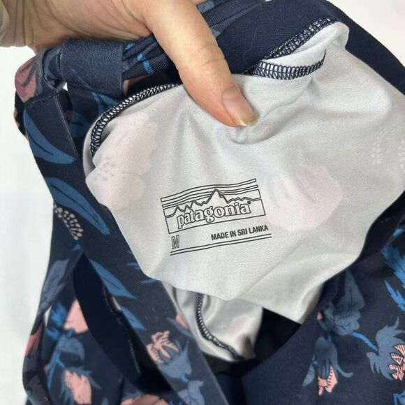 Patagonia Dress Womens Medium Magnolia Spring Floral Outdoor Hiking - Picture 9 of 10